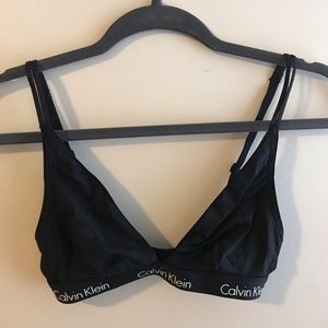 Calvin Klein brallete